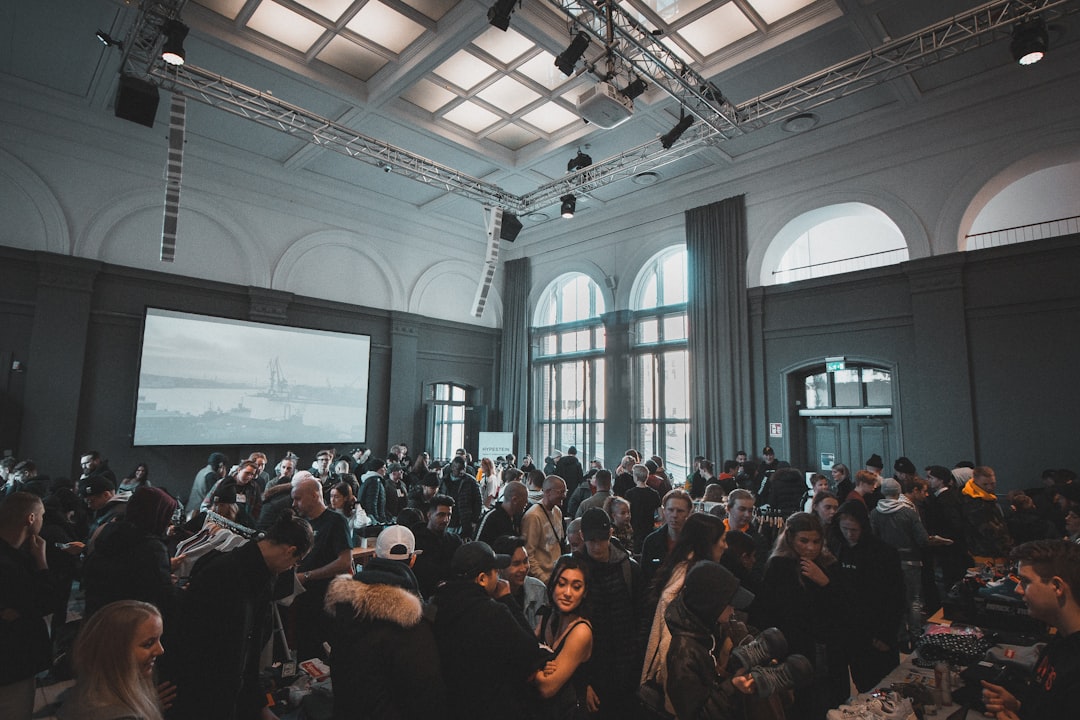 Networking Events That Actually Work: Why Curated Matchmaking Beats Random Mixers